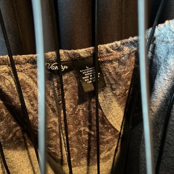 Vanity sweater - Picture 2 of 9